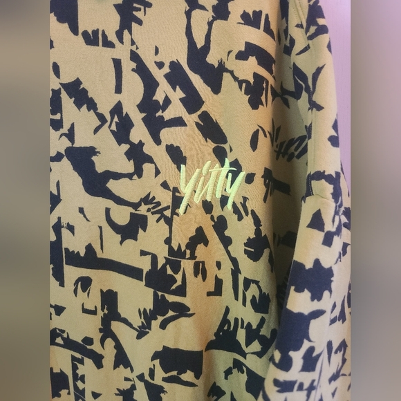 YITTY Major Label Oversized Hoodie - Picture 2 of 6